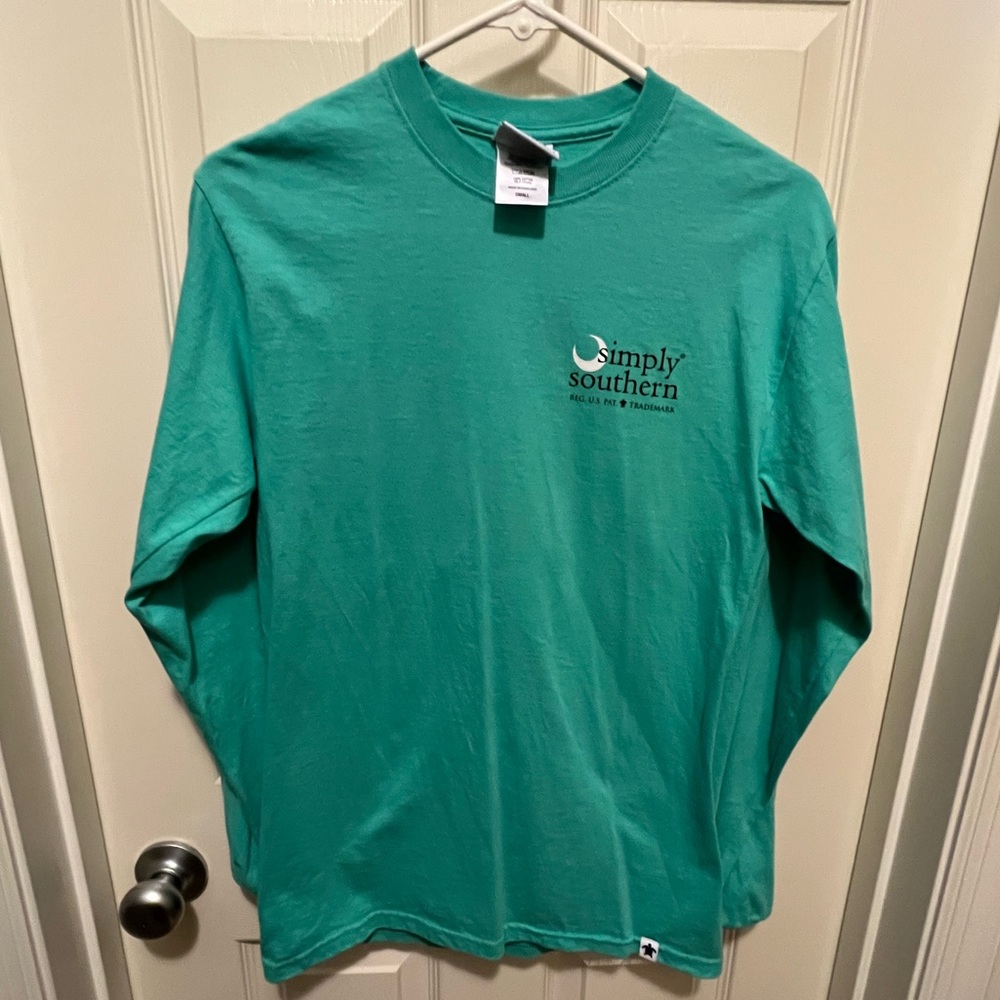 Simply Southern Long Sleeve. Size Small.